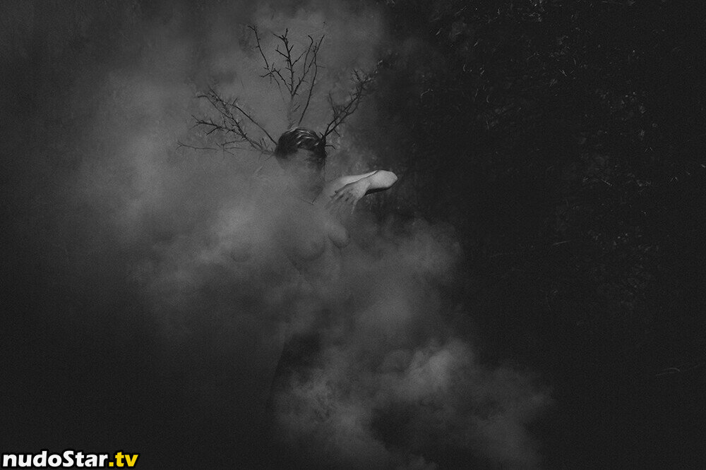 thinloth Nahá OnlyFans Uniknutá Fotka #1